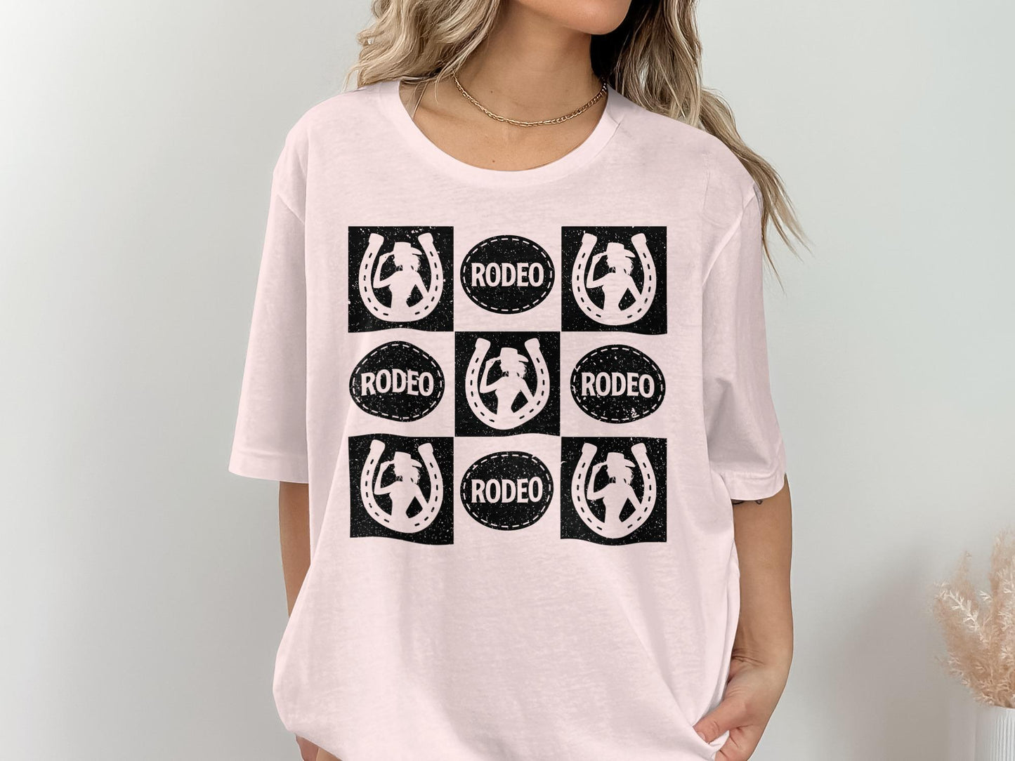 Rodeo Cowgirl T-Shirt, Horse Shoe Graphic Tee