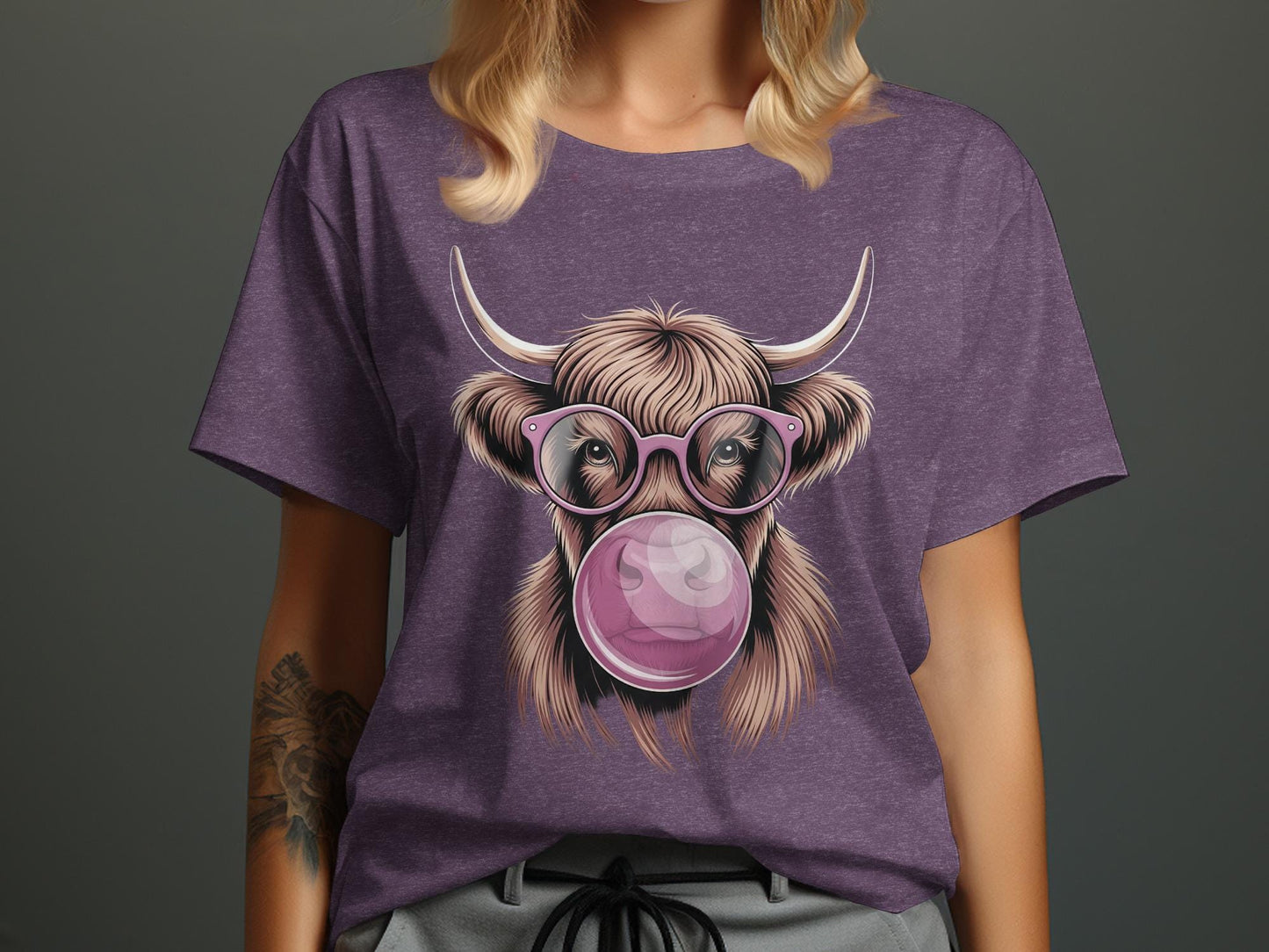 Highland Cow T-Shirt, Bubble Gum, Funny Animal Tee